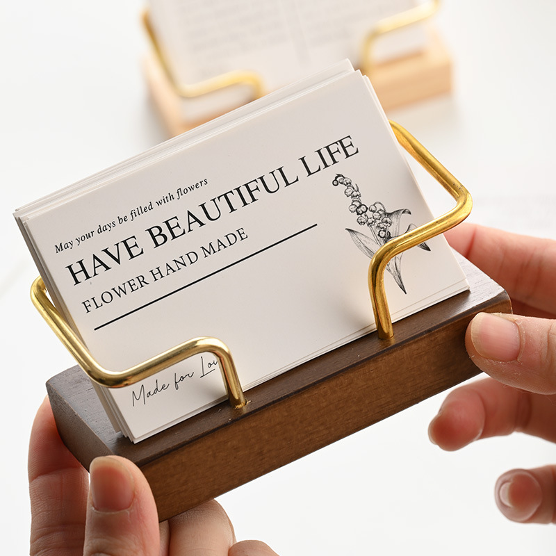 Wooden Business Card Holder Me - Desk Name Plate reseña y precio
