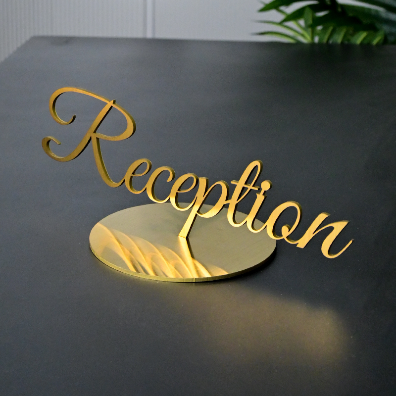 Desktop 3D Lettering Logo Stan - Desk Name Plate reseña y precio